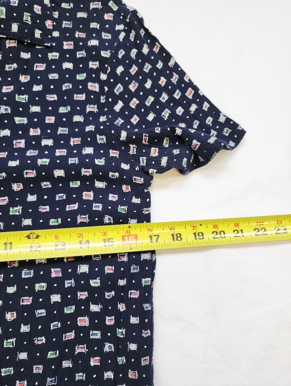 Vtg Talbots Women’s Button-Up Blouse Small Abstract Texture - Picture 7 of 10